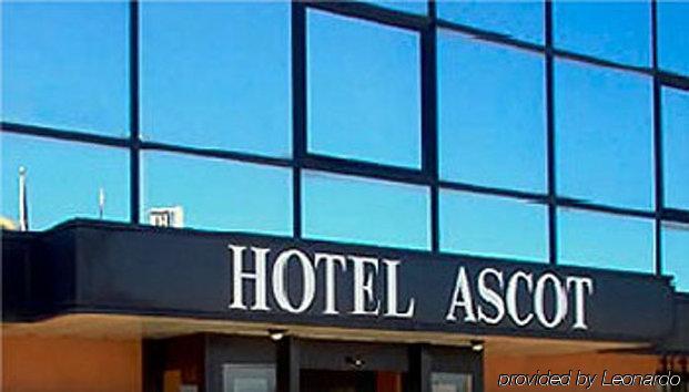 Hotel Ascot Binasco Bagian luar foto